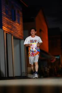 BIB: 0073
                            <button type="button" onclick="openModal(21742472)" class="btn btn-primary btn-sm float-right btn-popup" data-toggle="modal" data-target=".modal-high-quality">
                        <i class="fas fa-shopping-cart"></i> Add to Cart
                    </button>
                                            <button type="button" onclick="isThisMe(21742472, true)" class="btn btn-success btn-sm float-right btn-popup btn-isme hidden" data-toggle="tooltip" data-placement="bottom" title="นี่คือรูปของคุณใช่ไหม คลิกที่นี่เพื่อเอาเข้าอัลบั้ม">
                        <i class="fas fa-plus"></i> Add to album
                    </button>
                    <button type="button" onclick="isThisMe(21742472, false)" class="btn btn-warning btn-sm float-right btn-popup btn-isnotme hidden">
                        <i class="fas fa-ban"></i> Remove from album
                    </button>